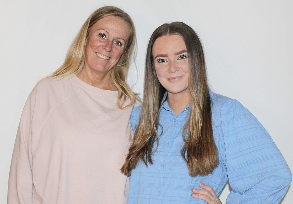 Mor og datter, Pia og Thea Christence bag designvirksomheden Stences