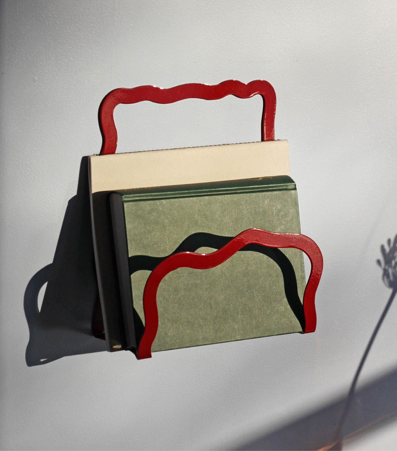 Wave Magazine Holder, multiple colours - 2. QUALITY