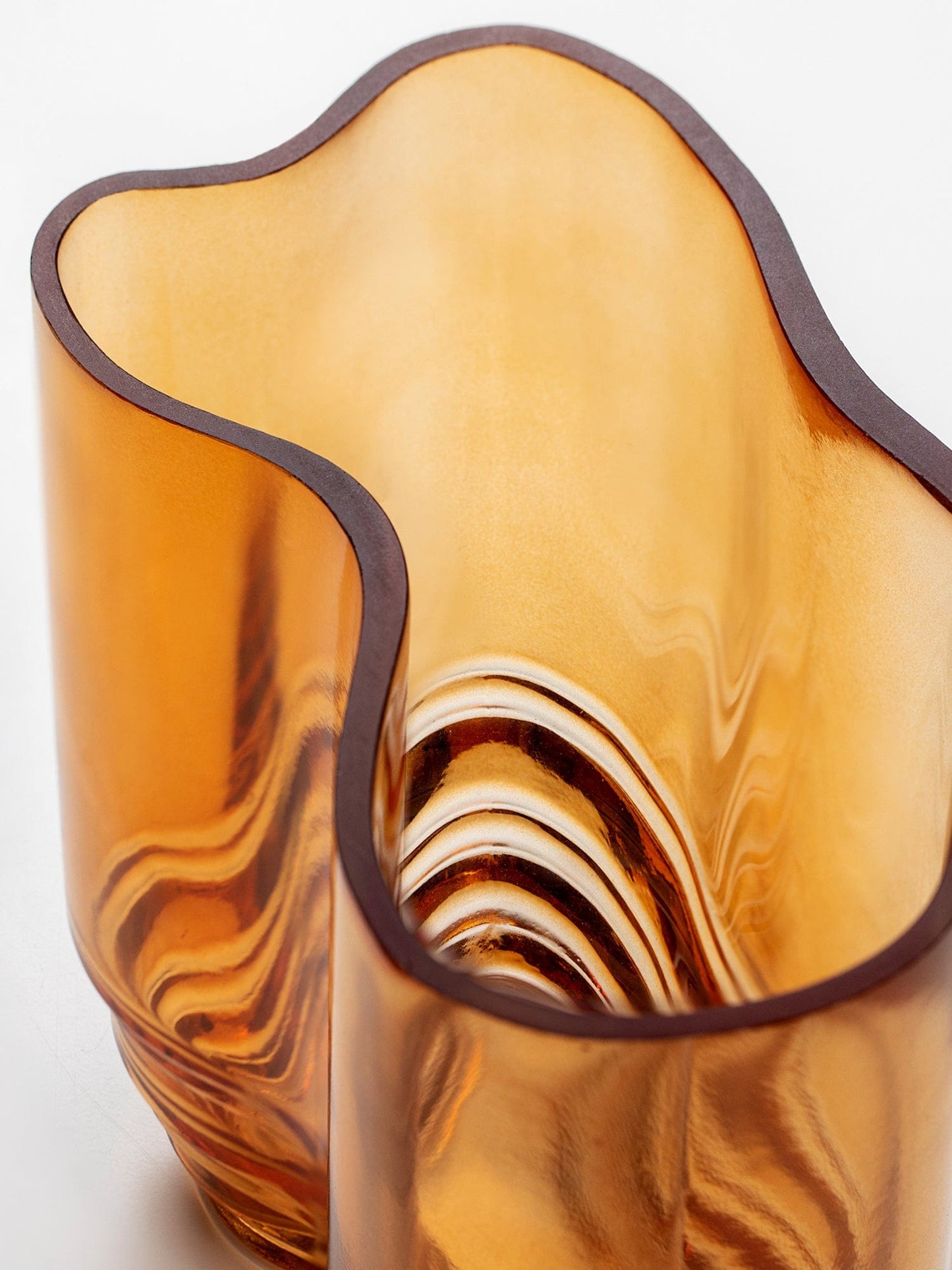 Lake vase, ravfarvet, mundblæst glas - Stences 300206