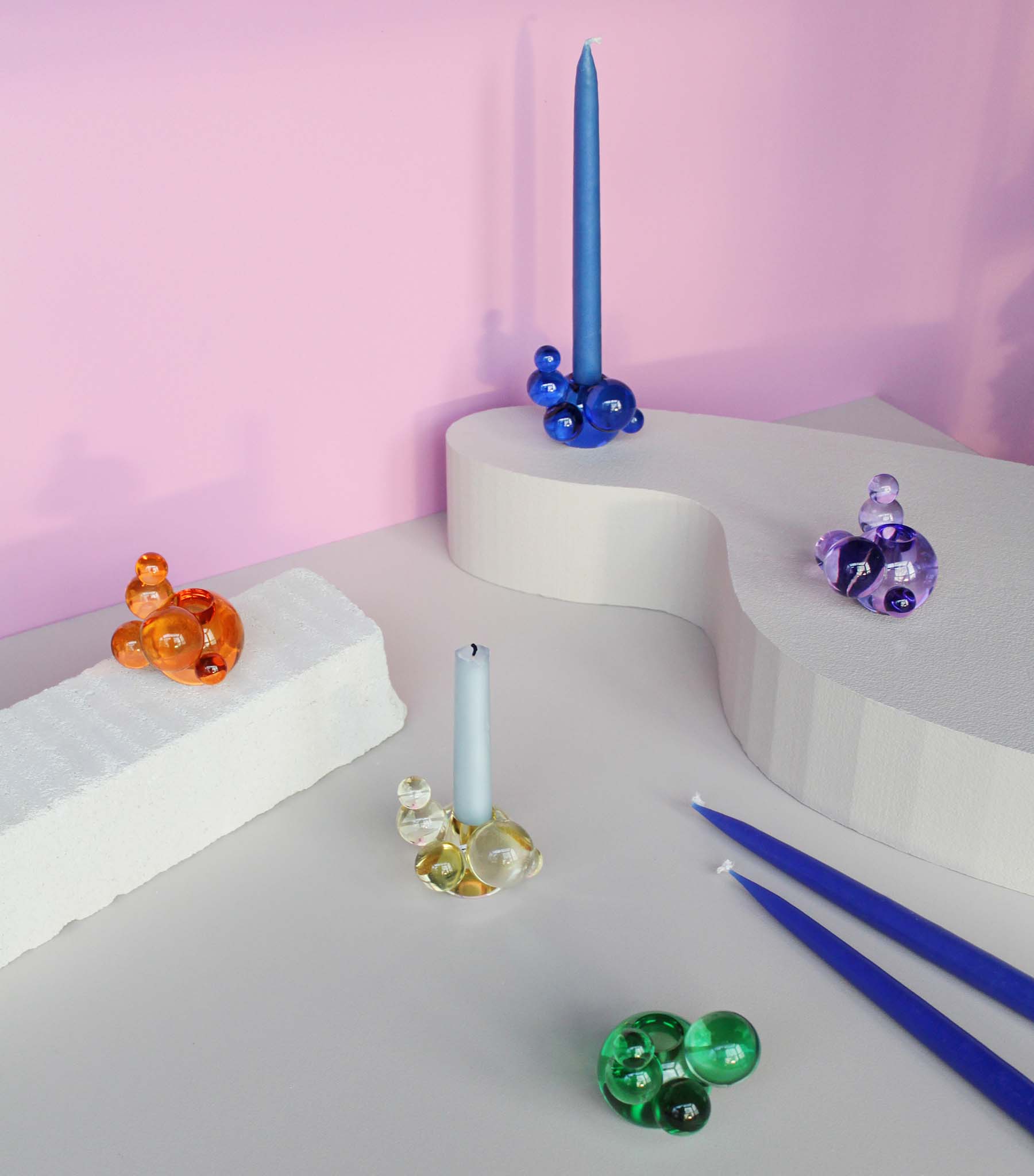 Stences Bubble lysestager i farvet krystalglas